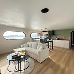 La Péniche - Hisseo Appart hôtel 4*