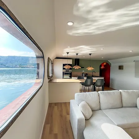 La Peniche - Hisseo 4* Tain-lʼHermitage